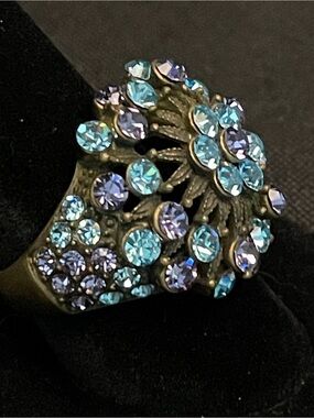 Heidi Daus Size 9.5 Blue Purple Rhinestone Flower Burst